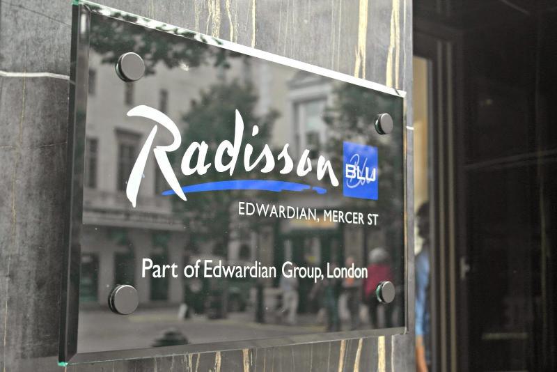 Radisson Blu Edwardian Mercer Street Hotel, Londýn Exteriér fotografie